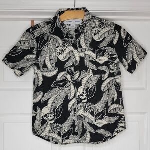 Old Navy Monochrome Skull & Leaf Pattern Shirt